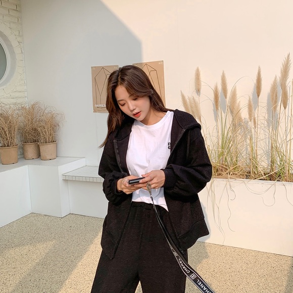 Hooded Zip-Up Jacket - Picture 3 of 9